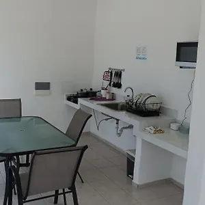 https://casa-tauch.quintano-roohotels.com